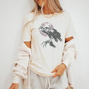 Raptor Splatter Graphic Tee Bold Bird of Prey Art Design